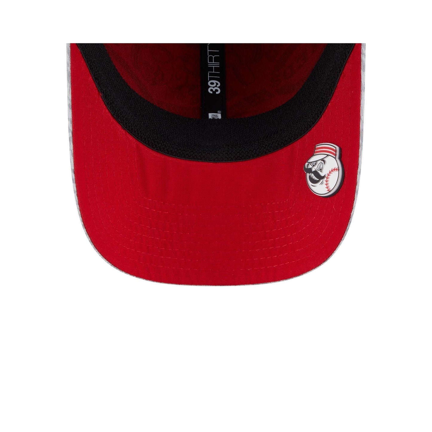 Cincinnati Reds 2025 Clubhouse Gray 39THIRTY Stretch Fit