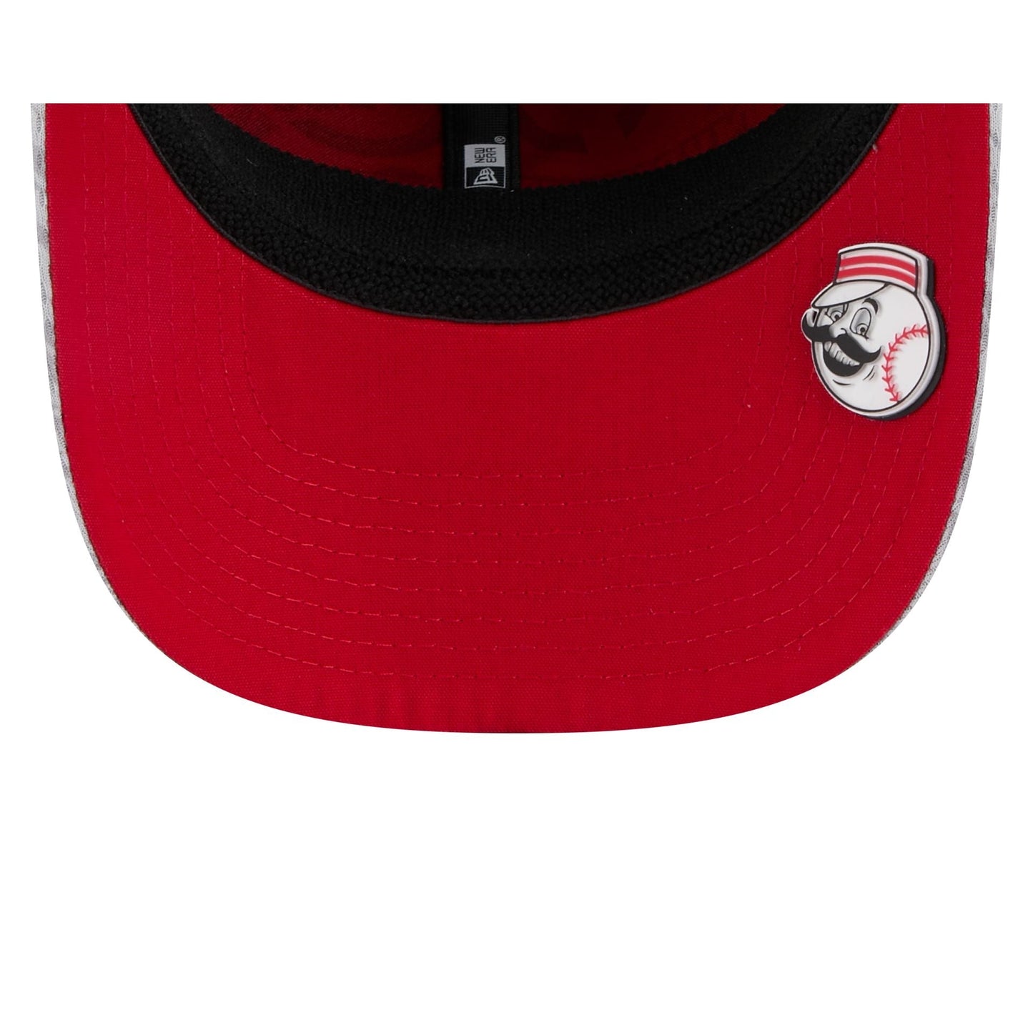 Cincinnati Reds 2025 Clubhouse Gray 9SEVENTY Stretch-Snap Hat