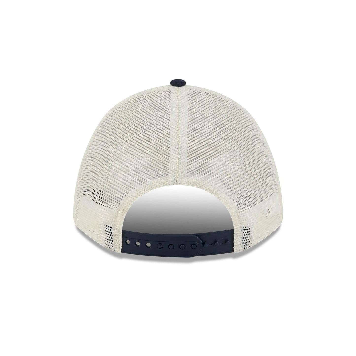 Connecticut Huskies Chrome Arch 9FORTY M-Crown A-Frame Trucker Hat