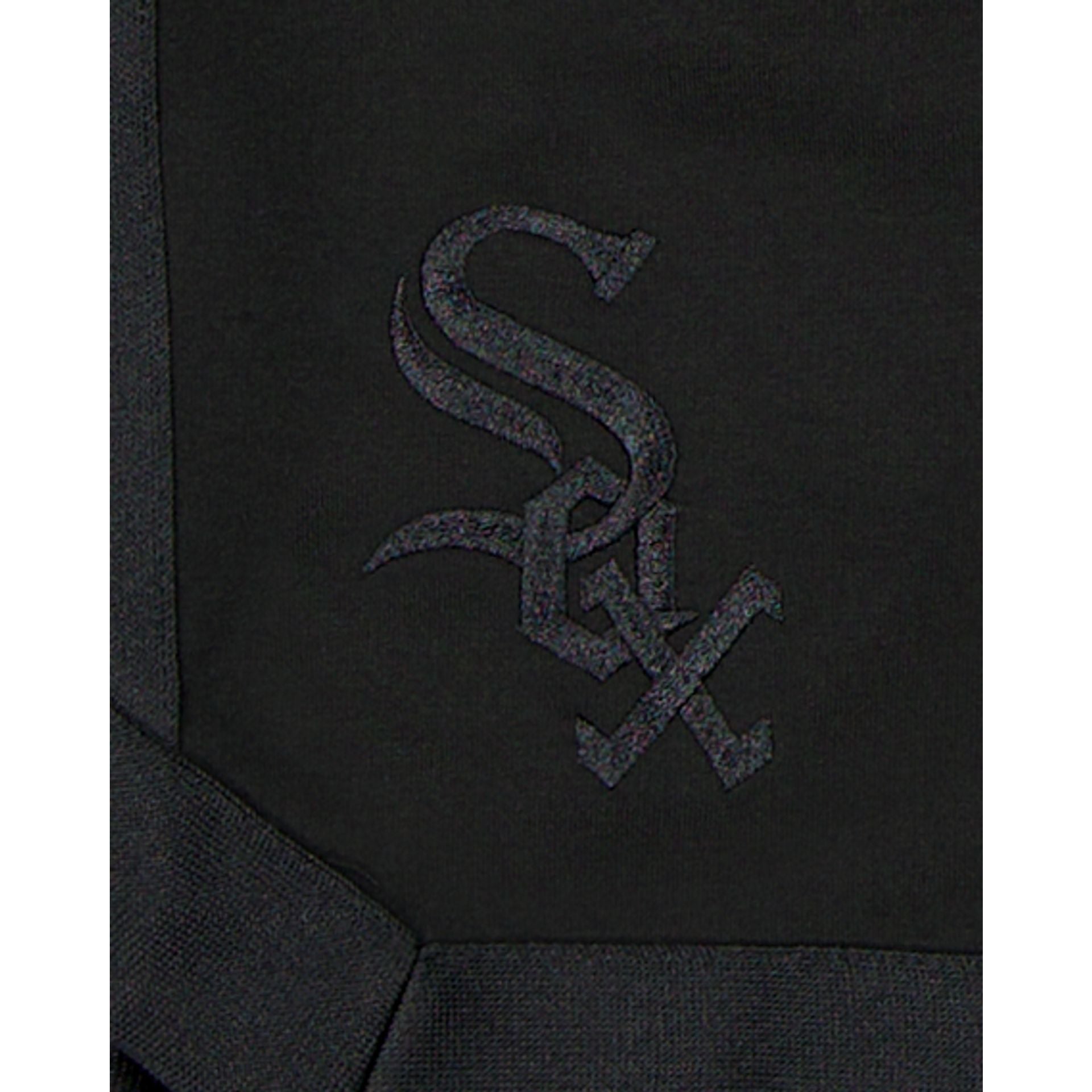 Chicago White Sox Black on Black Logo Select Shorts