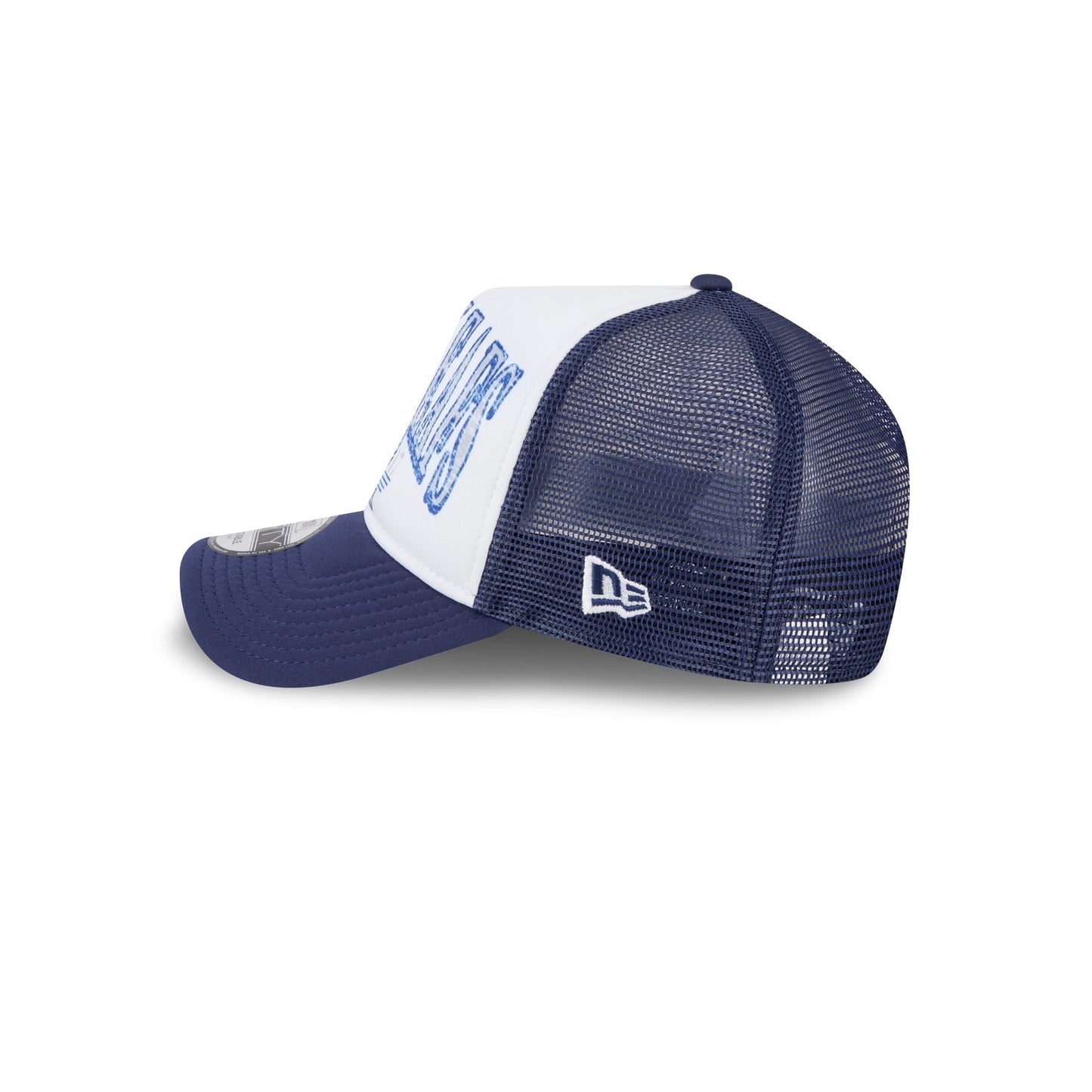Toronto Maple Leafs Distressed 9FORTY A-Frame Trucker Hat