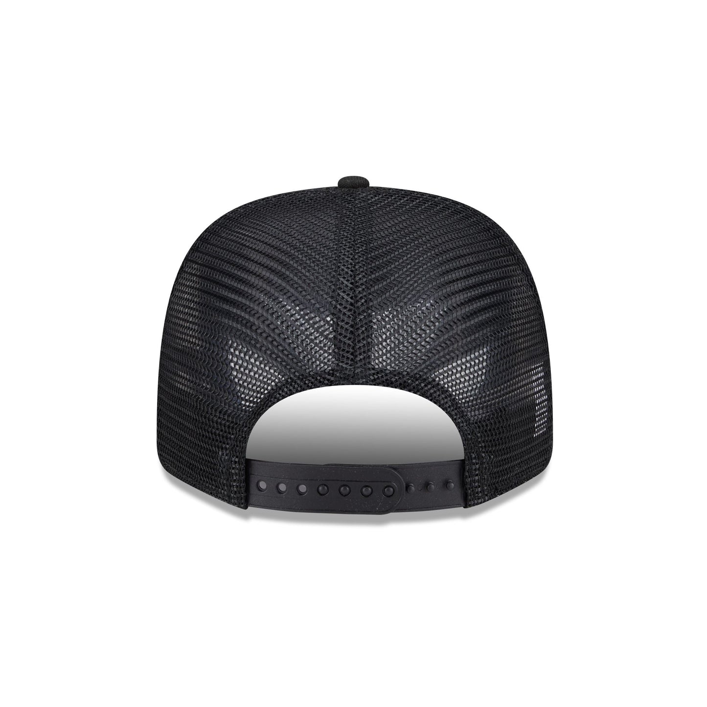 Boston Bruins Simple 9SEVENTY Trucker Hat